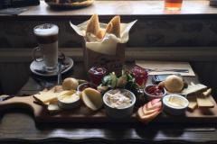 1525209115-food-1-w